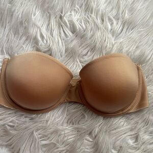 Victoria secret lined strapless bra